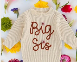 Big Sis Matching Flower Knit